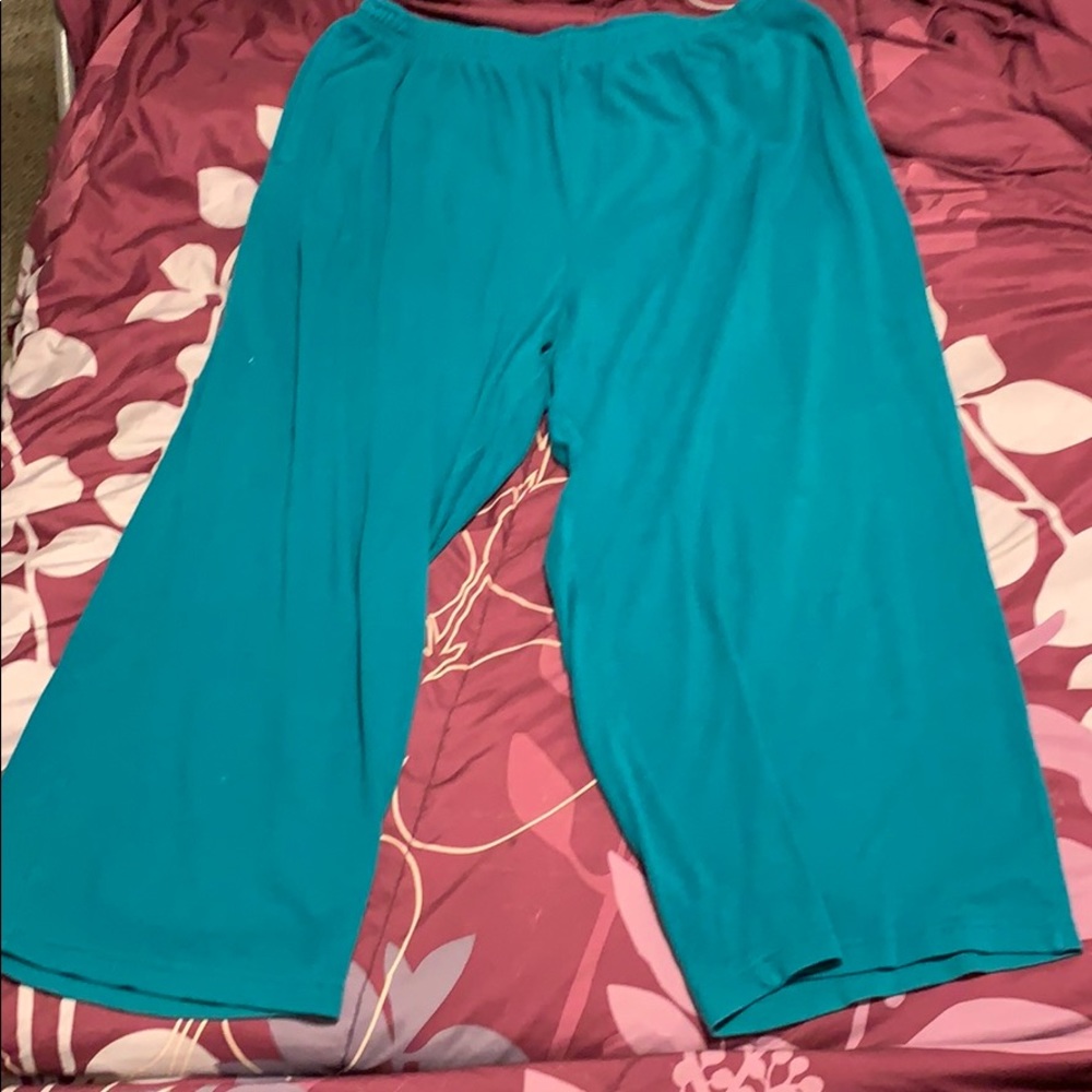 Woman’s green sweatpants